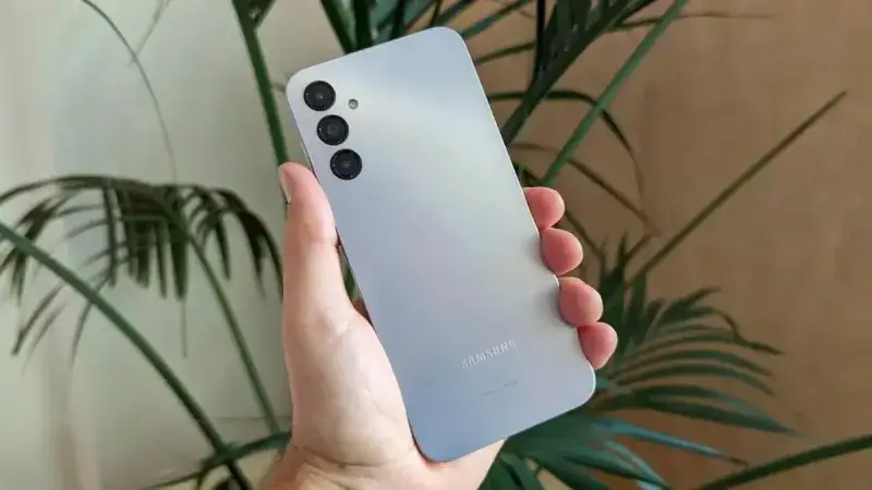 Samsung Galaxy A15: هاتف سامسونج الجديد للفئة المتوسطة بمواصفات جبارة Samsung Galaxy A15: هاتف سامسونج الجديد للفئة المتوسطة بمواصفات جبارة